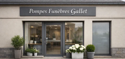 Façade des Pompes Funèbres Gallet avec entrée vitrée, pots de fleurs et enseigne sobre moderne claire.
